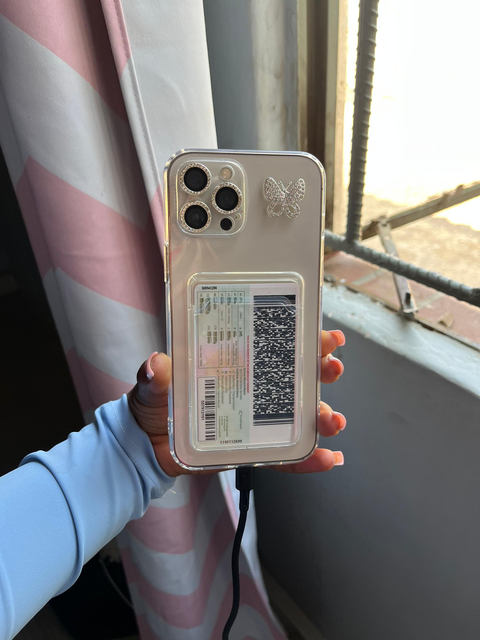 Iphone 12 pro max & Iphone 15 - Image 1