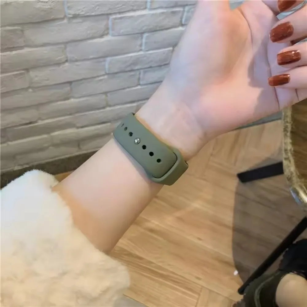 Soft Silicone Strap for  iWatch Fit 3/Fit 4/4 Pro Band Replaceable - Image 7